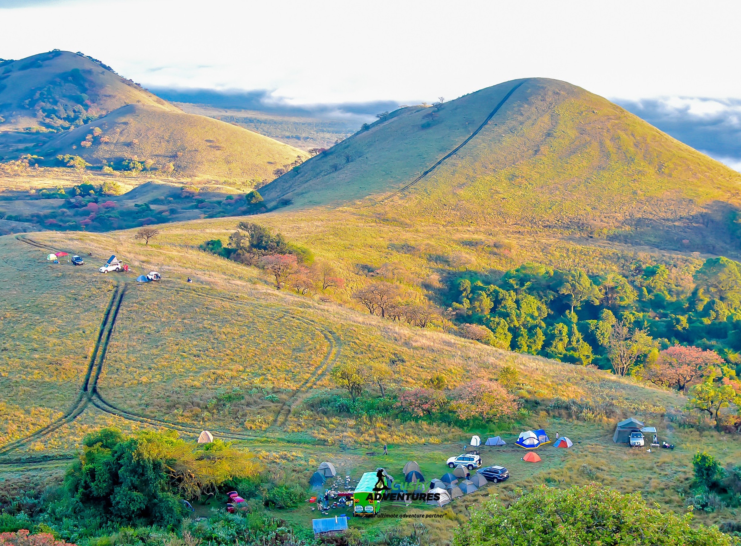 CHYULLU HILLS OVERLAND TOUR, HIKING AND CAMPING